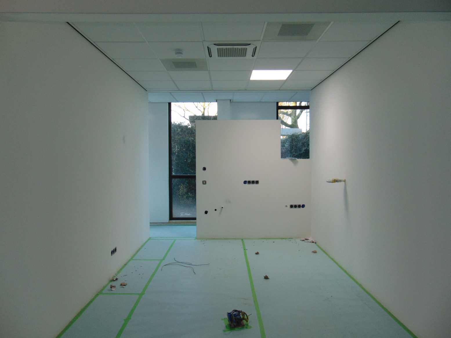 Hygiënische plafondpanelen in zorginstelling